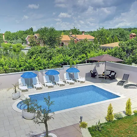 Villa Medulin Вилла *